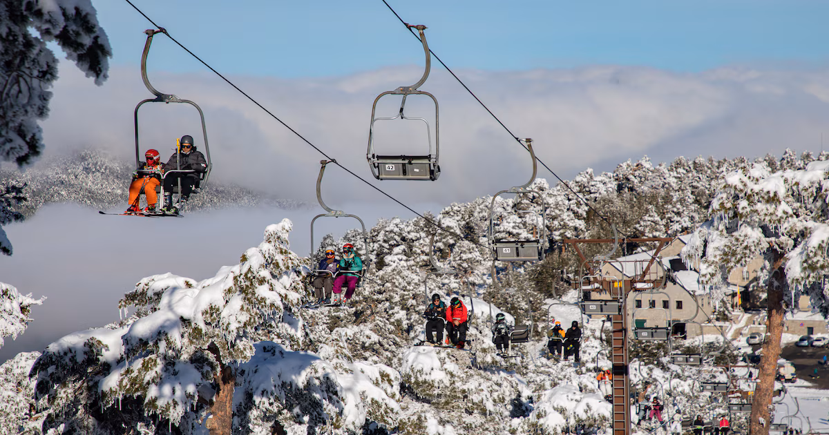 The Supreme Court endorses the dismantling of the Navacerrada ski resort in Castilla y León: does the closure affect the slopes in the Community of Madrid?