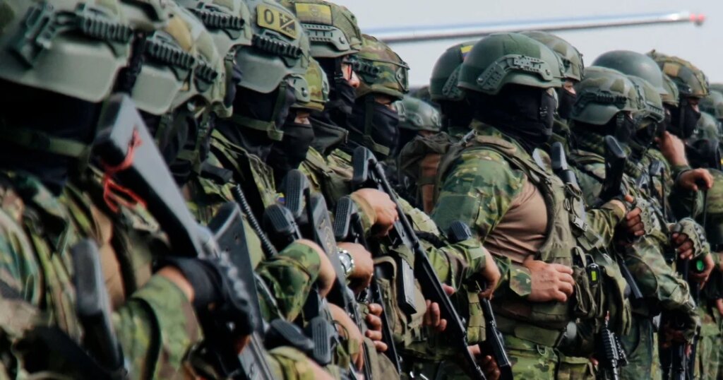 The United States and Ecuador launched an operation against "terrorist organizations"
