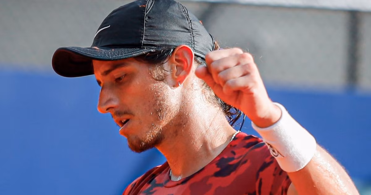 Conner Huertas del Pino returns to victory after a month away from the courts and advances to the round of 16 in Challenger de Santos