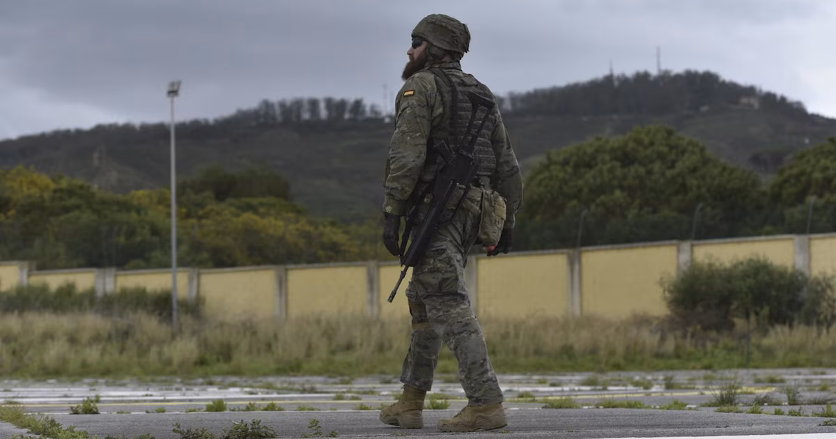 A soldier who left his residence in Melilla to stay in Morocco without the permission of his superiors is sentenced to 20 months in prison