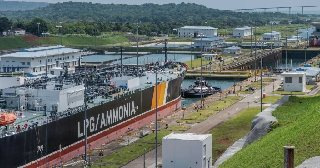 The Panama Canal registers higher revenues after the closure of the Strait of Hormuz