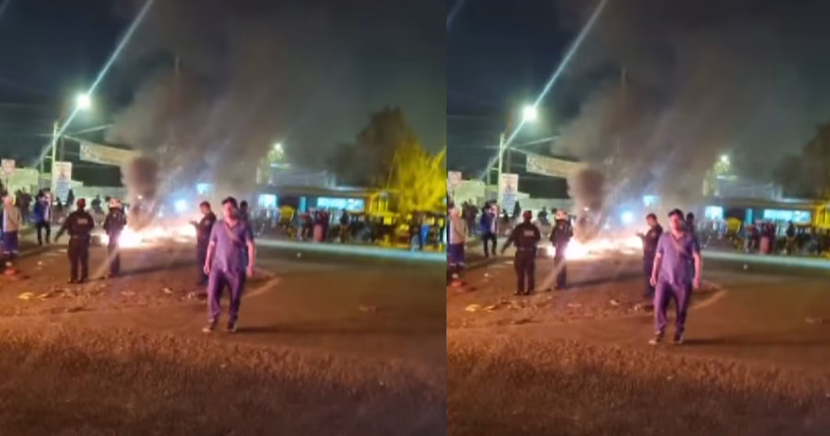 They block the Ramiro Prialé and burn tires near Carapongo: residents demand a pedestrian bridge or traffic light in the face of constant accidents