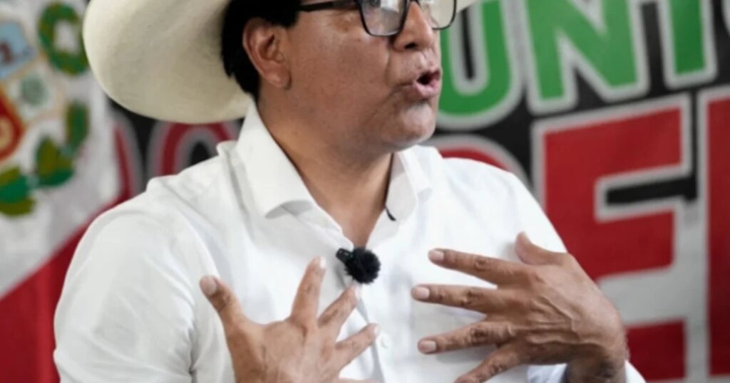 Sánchez recognizes defeat days after Fujimori was proclaimed president of Peru