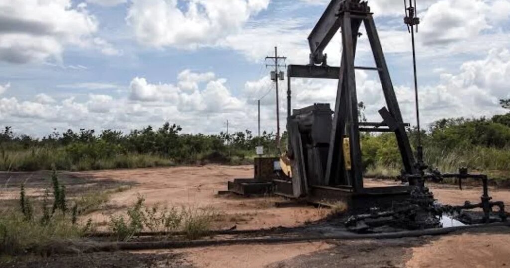 US senators ask the Treasury to account for US$13 billion of Venezuelan oil