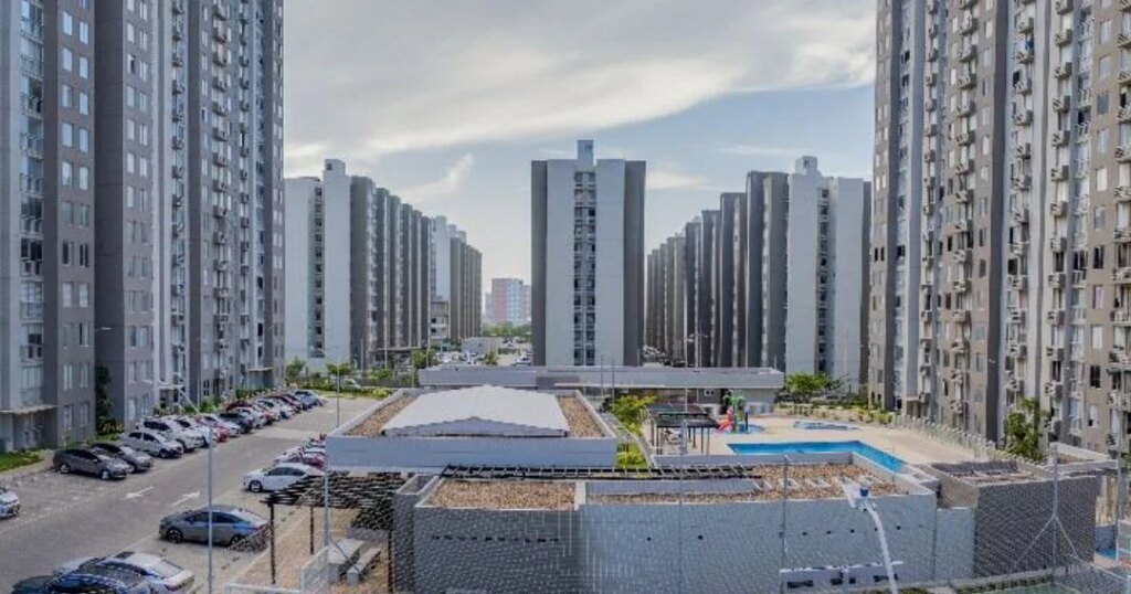Spanish government approves extensions for rent and reduction of VAT in tourist apartments